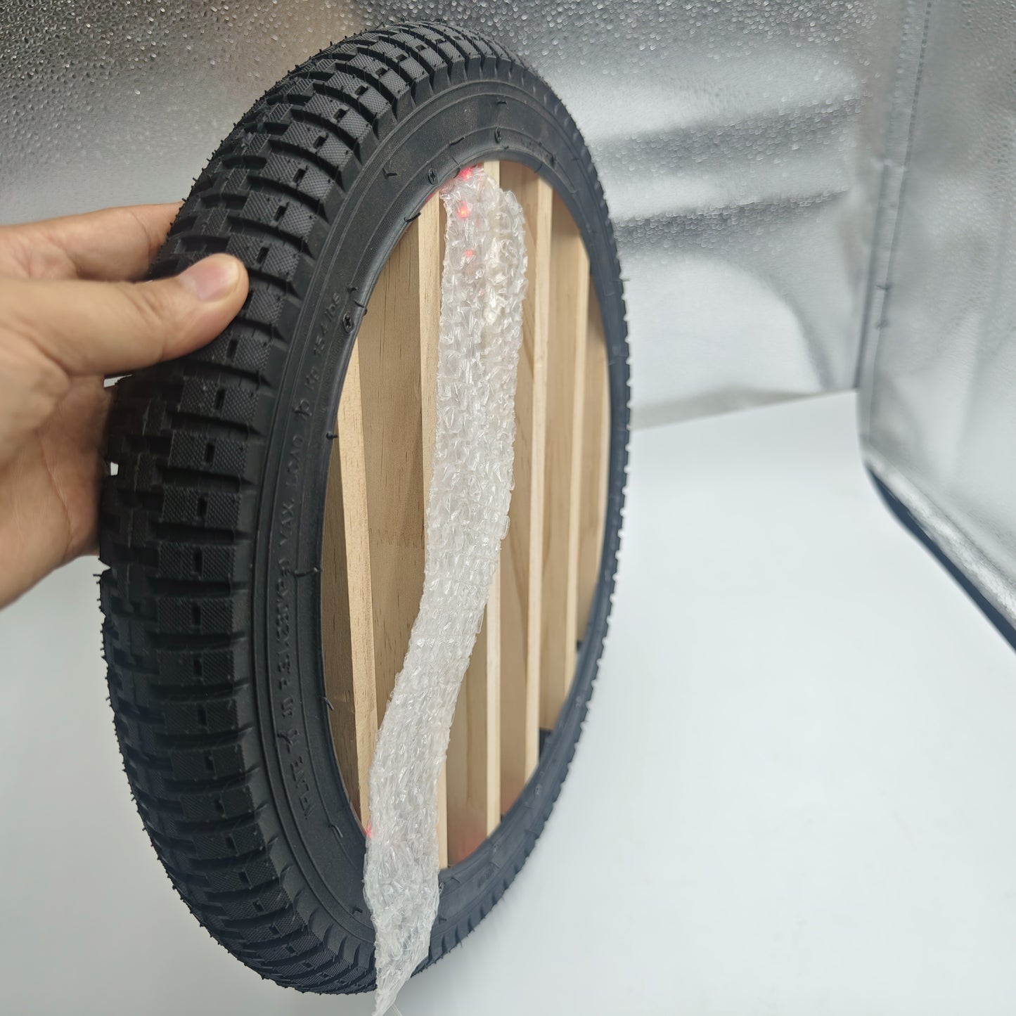 Stylish Wooden Tire Wall Rack Display for Toys, Cars & Collectibles