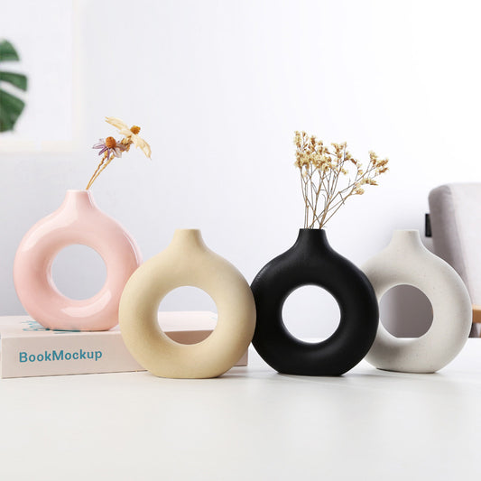 Unique White Ceramic Donut Urn – Handmade Vase for Nordic Home Decor